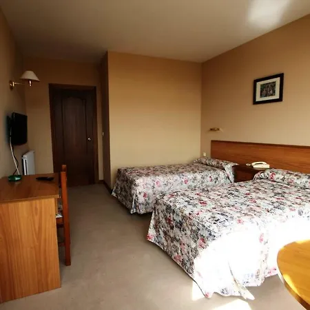 Dunas De Oyambre 2* Comillas